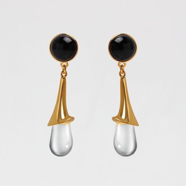 Teardrop Audrey Earrings